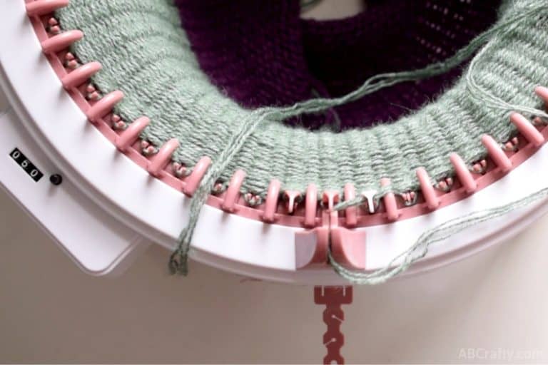 Sentro Knitting Machine Reversible Hat Easy Instructions AB Crafty