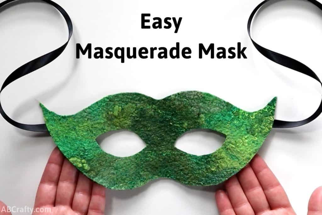 Making a party mask 