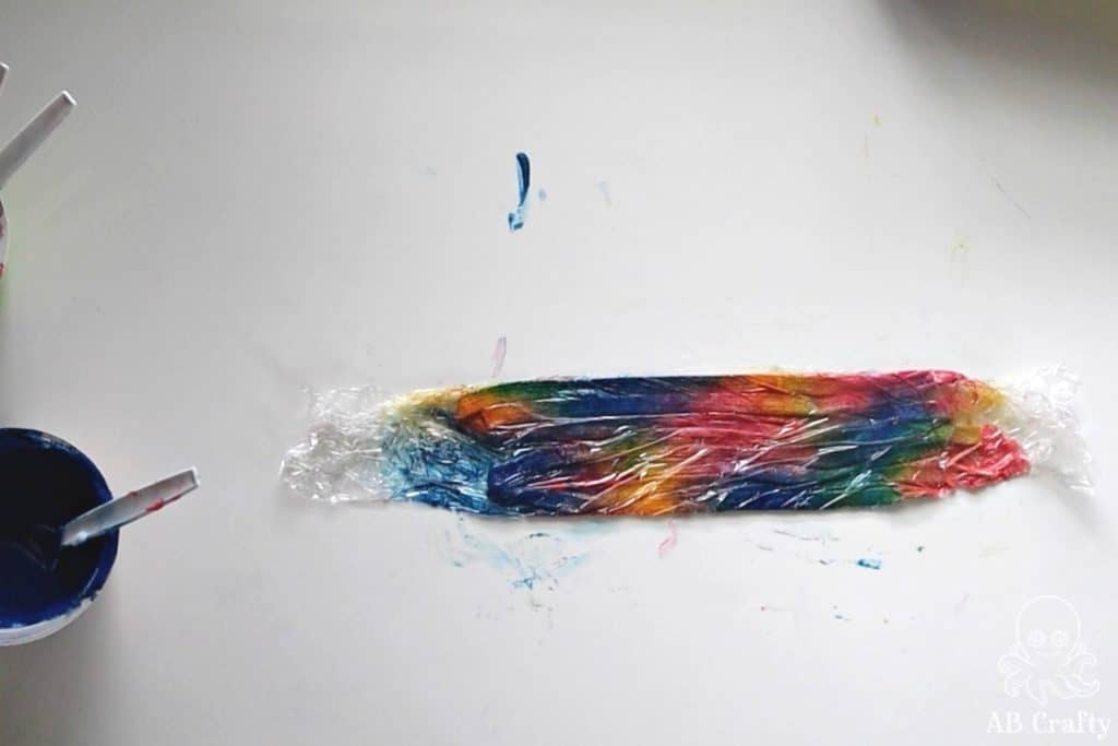 tie dye shoelaces wrapped in plastic wrap