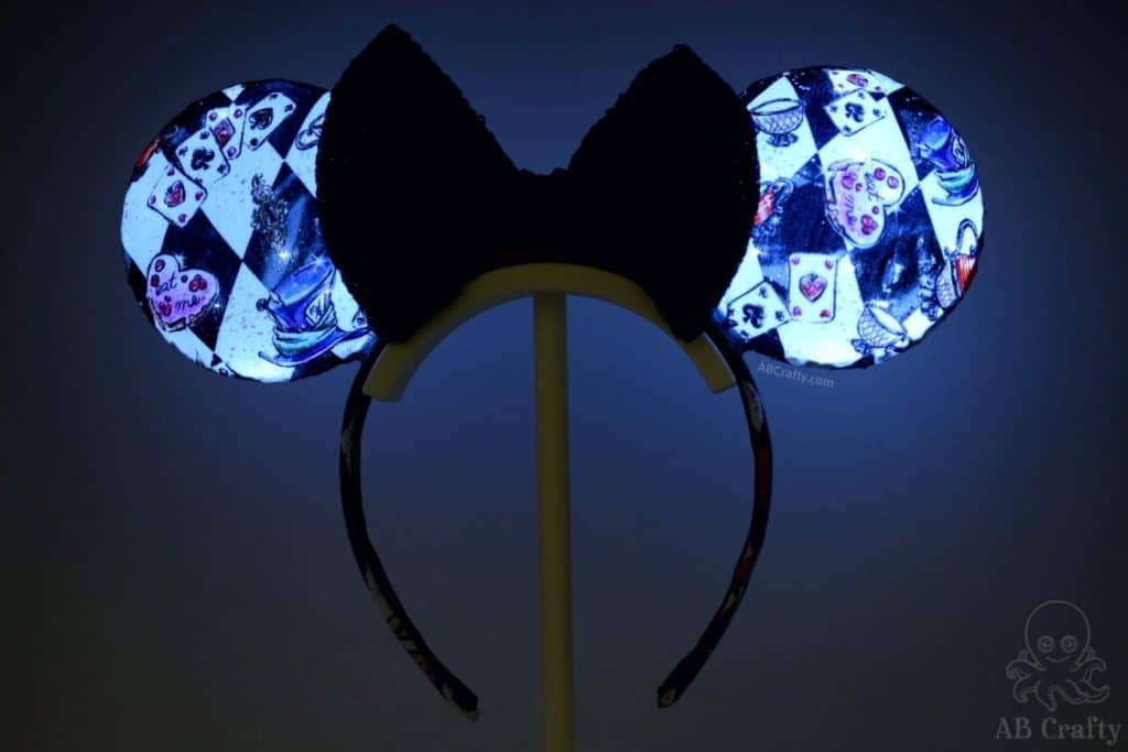 Alice in Wonderland Minnie Ears, Wonderland Ears, Alice Costume Minnie Ears,  Alice Mouse Ears , Alice Minnie Ears, Alice Mickey Mouse Ears